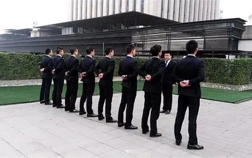 邵东揭秘：如何选择靠谱的收债公司？老司机给你支招